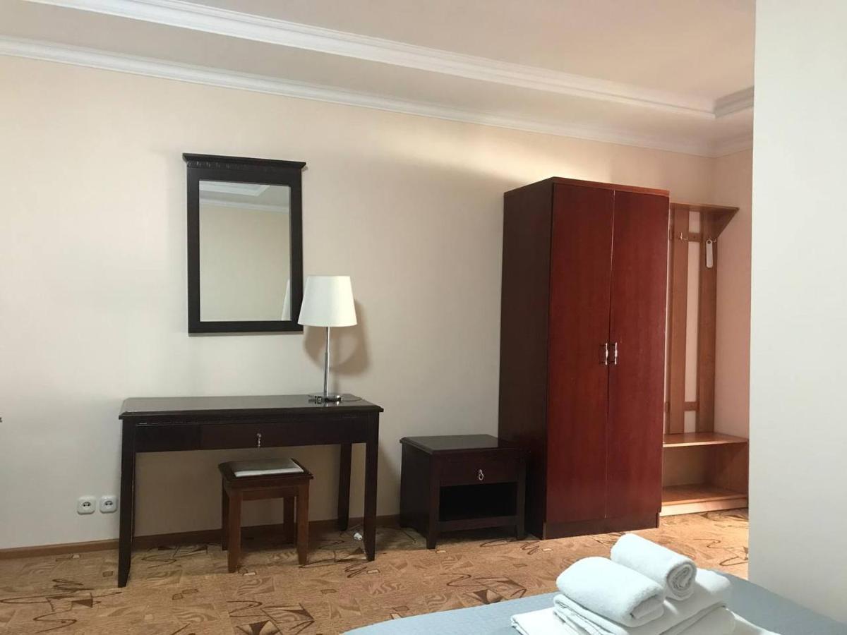 Hotel Eurasia Deluxe Боровое Экстерьер фото